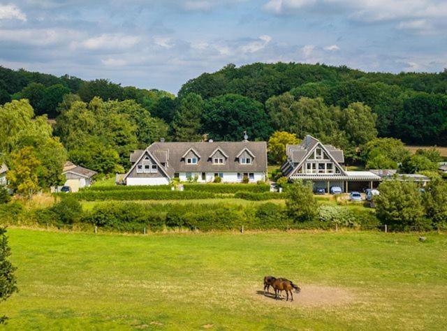 Weitblick - Fewo In Ostseenaehe, 2Km Bis Zur Flensburger Foerde, Mit 2 Grossen Schlafzimmern Munkbrarup Exterior photo